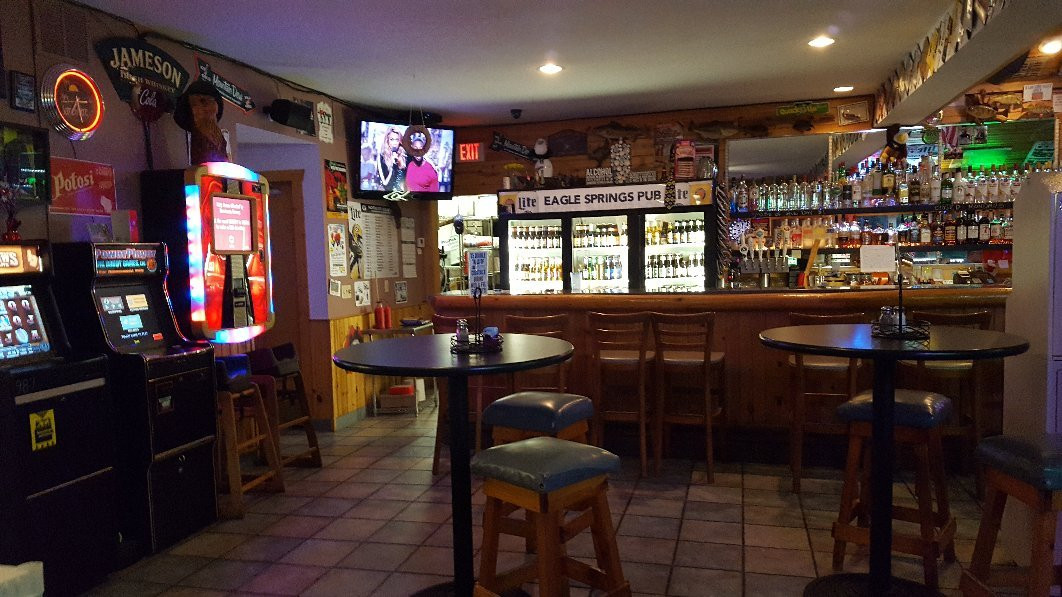 Eagle Springs Pub