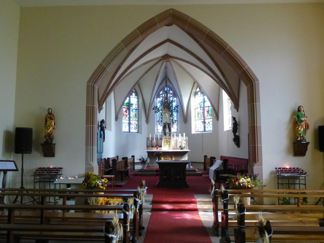 Chapelle Notre-Dame du Chêne景点图片