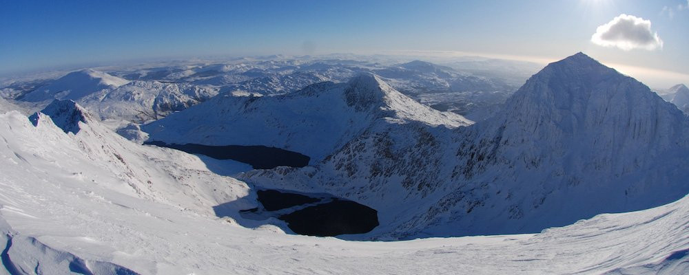 Snowdonia Mountain Guides景点图片