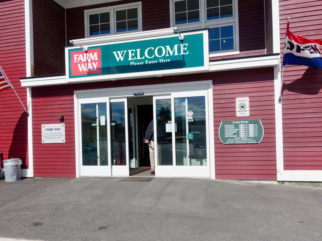 Farm-Way Inc - Vermont Gear-Bradford必去景点
