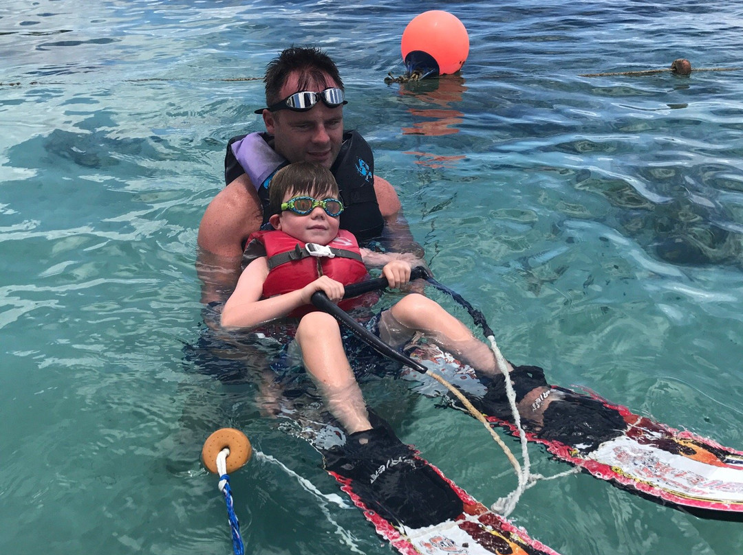 Edmo Watersports-Speightstown必去景点