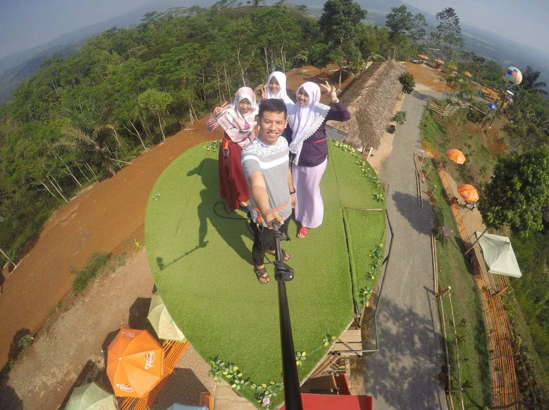 Pasir Kirisik Guranteng-Tasikmalaya必去景点