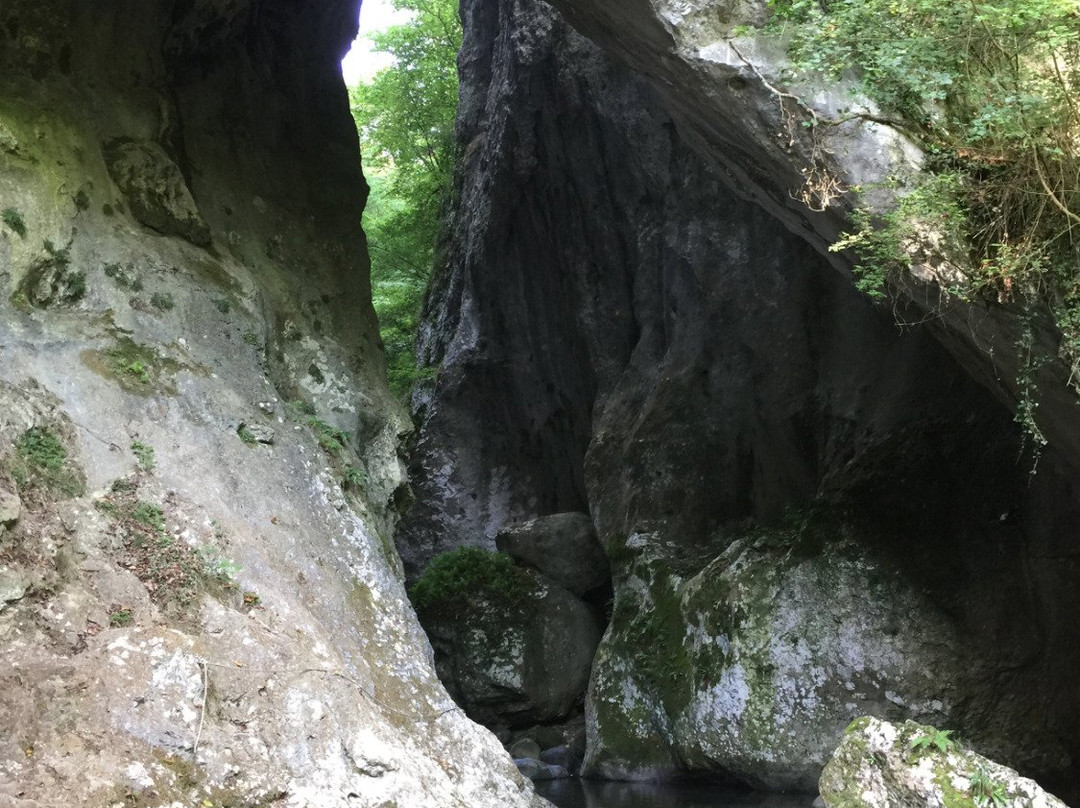 Gouffre de la Saoule-Mauleon Barousse必去景点