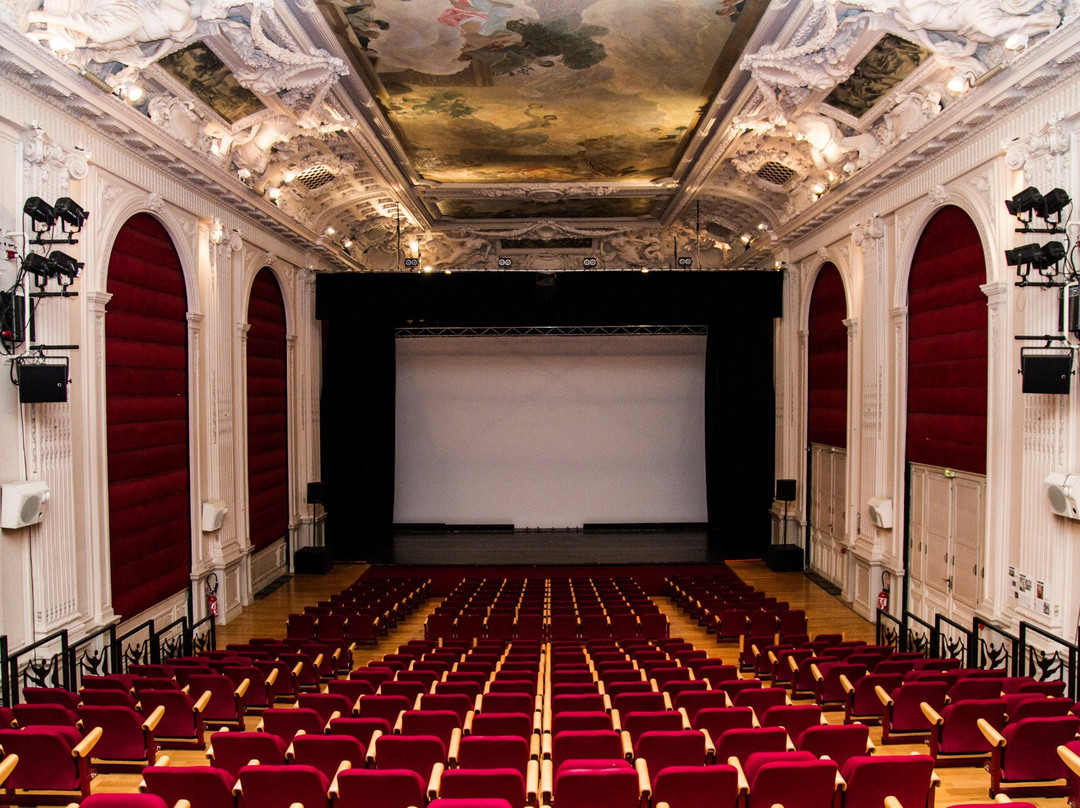 Le Garde-Chasse, Théâtre et Cinéma-Les Lilas必去景点