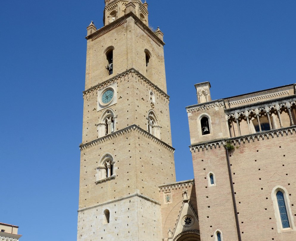 Piazza di San Giustino-基耶蒂必去景点