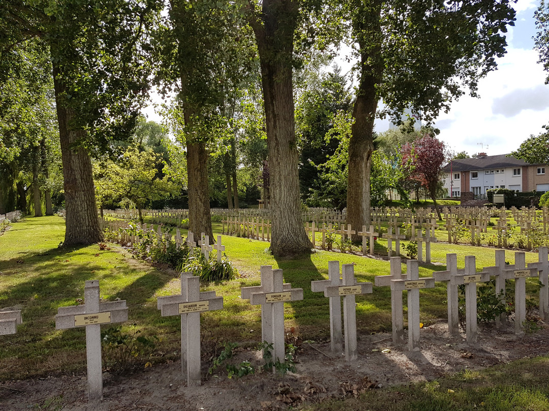 Cimetiere Militaire de Zuydcoote景点图片