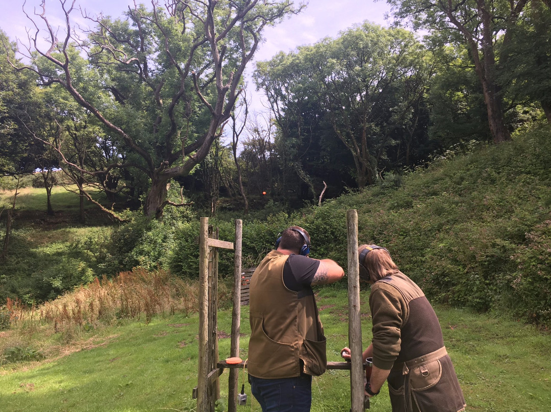 North Devon Shooting Ground-伊尔弗勒科姆必去景点