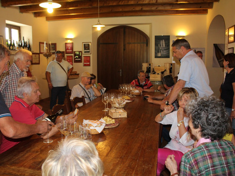 Weingut Franco Toros-科尔蒙斯必去景点