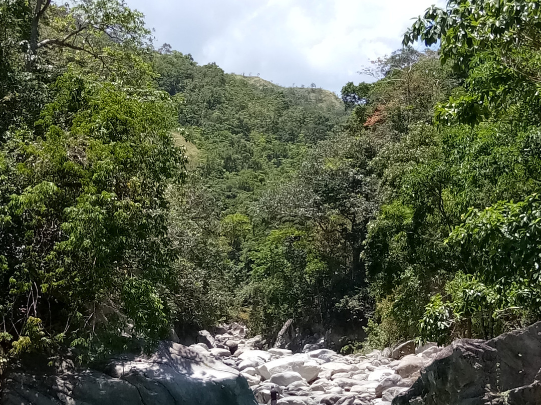 Kalong River景点图片