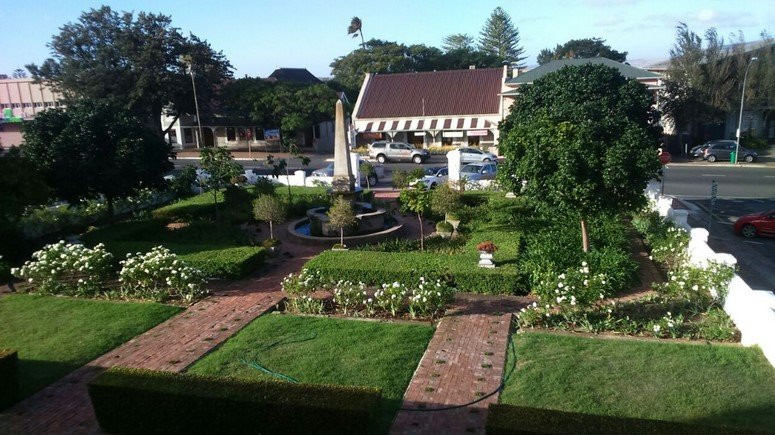 Bredasdorp Square主图