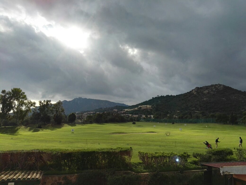 Is Molas Golf Club-普拉必去景点