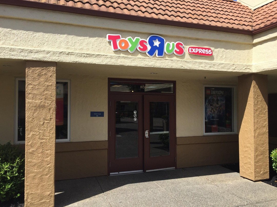 Folsom Premium Outlets-佛森必去景点