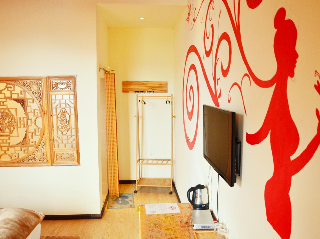 香格里拉楚登硕客栈主图