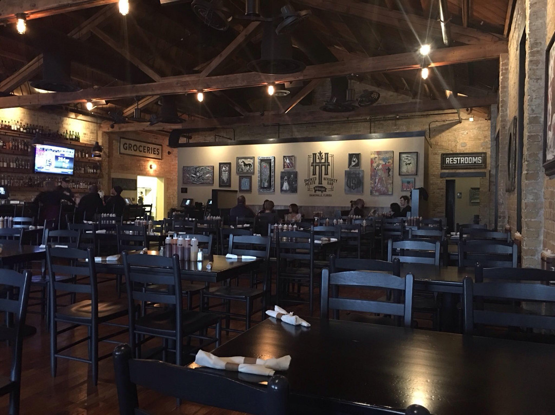 Mojo Hogtown Bar-B-Que