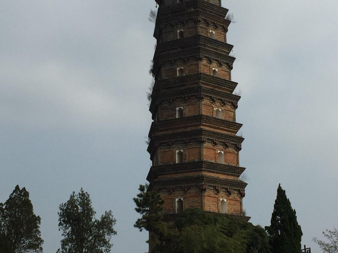 浮梁红塔-浮梁县必去景点
