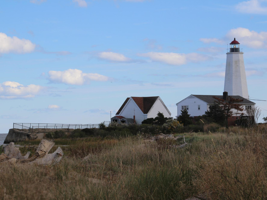 Lynde Point Lighthouse-旧塞布鲁克必去景点