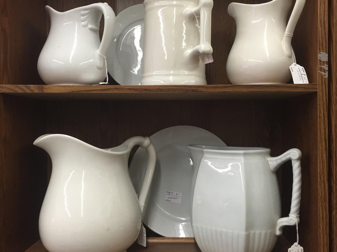 Antique World Market-Clarence必去景点