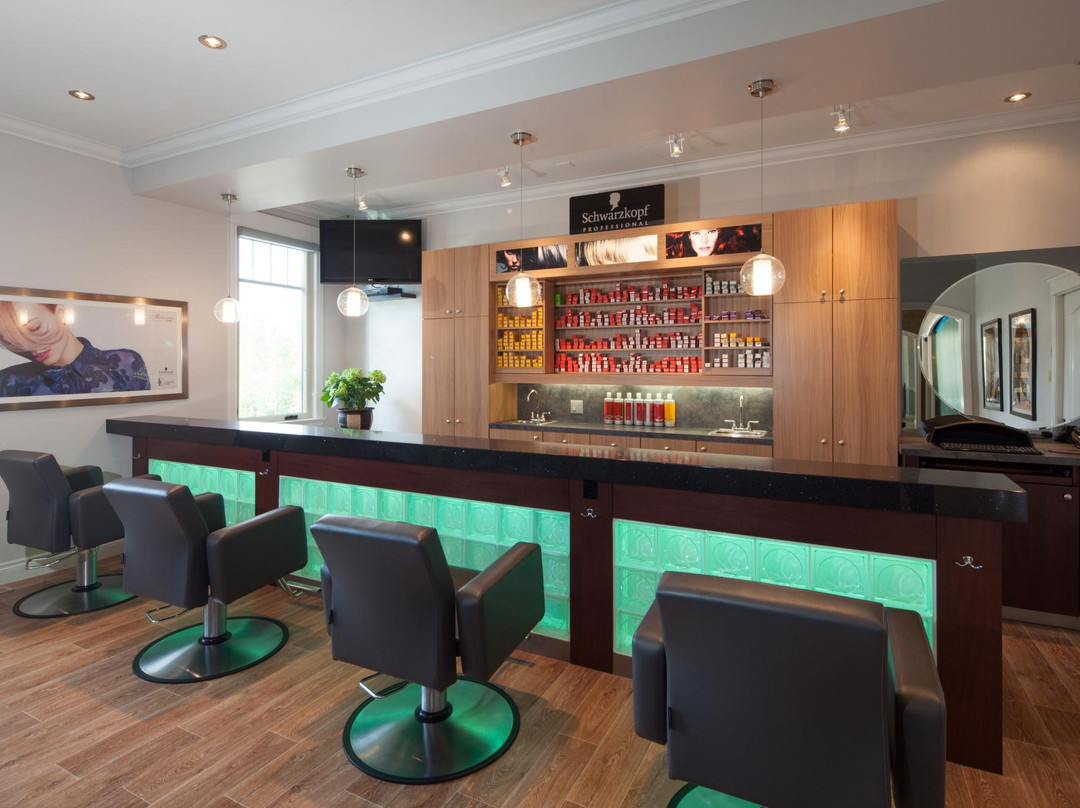 Mahogany Salon and Spa Carleton Place景点图片
