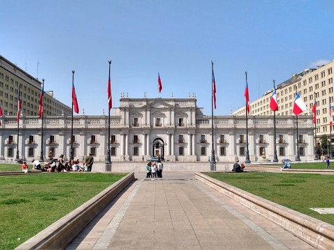 Plaza de La Constitución-圣地亚哥必去景点