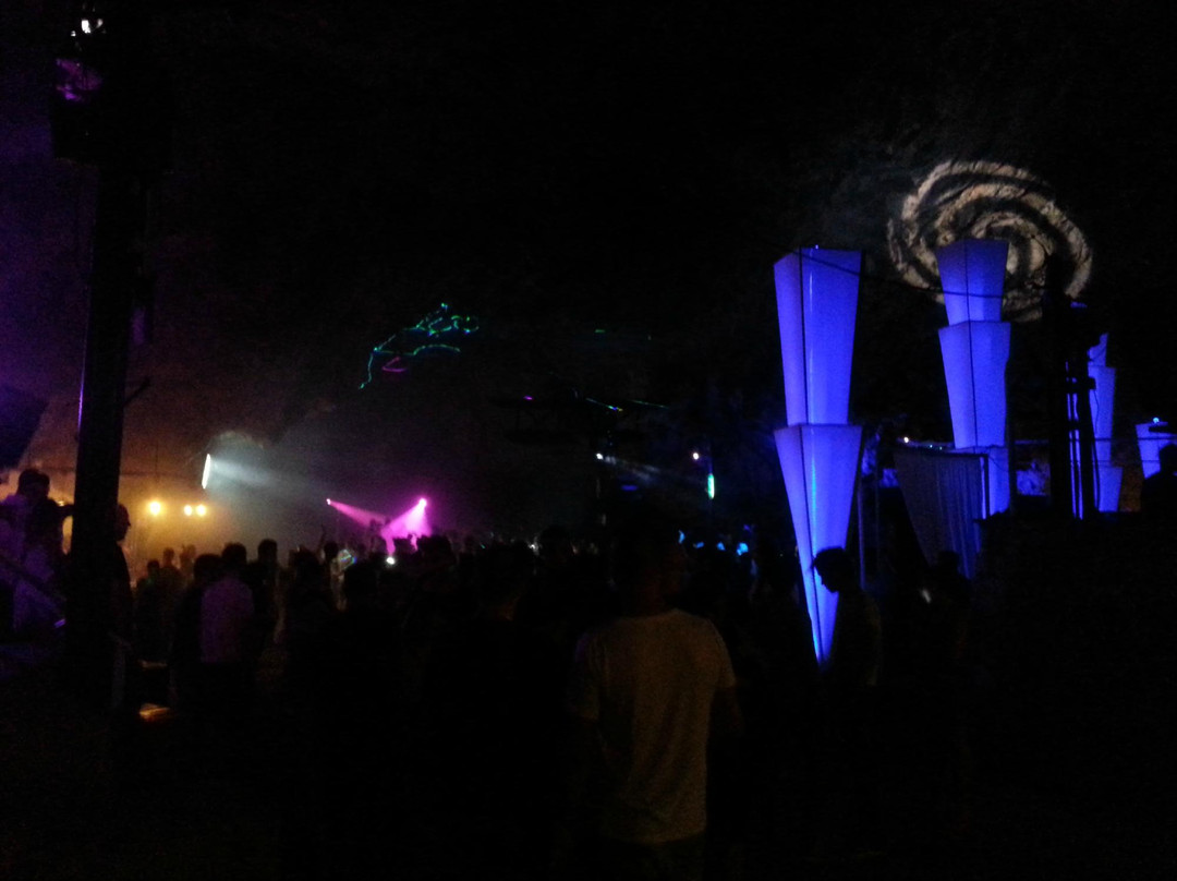 Discoteca Il Ciclope-Marina di Camerota必去景点