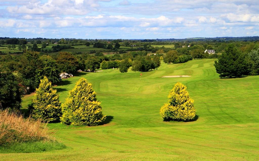 Mount Temple Golf Club-阿斯隆必去景点