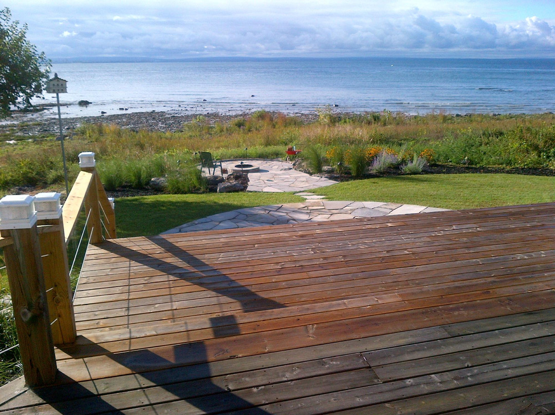 Lakeshore Bed and Breakfast主图