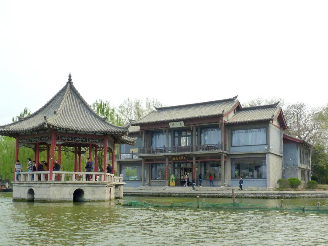 大明湖公园-济南市必去景点