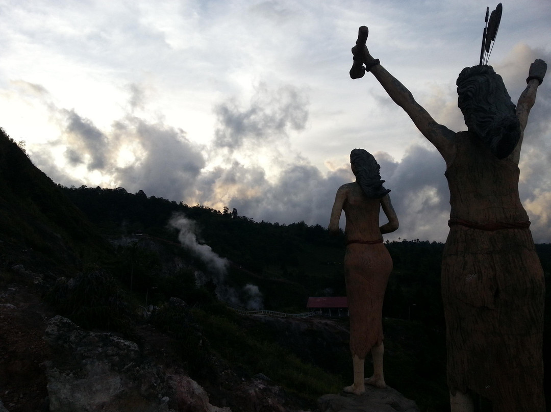 Kasih Hill, Tolerance Monument景点图片
