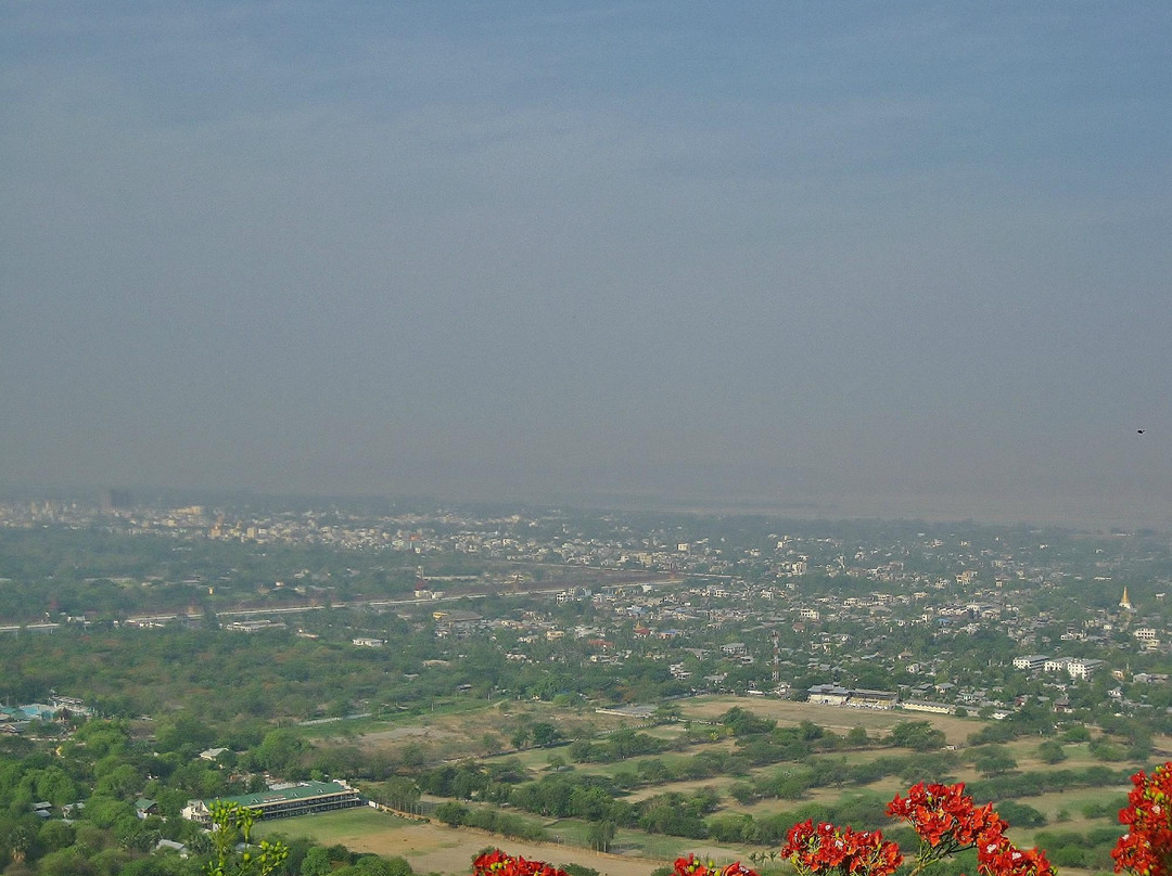 曼德勒山-曼德勒必去景点