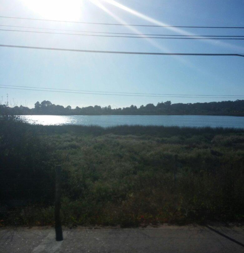 Sanctuary Laguna el Peral-Isla Negra必去景点