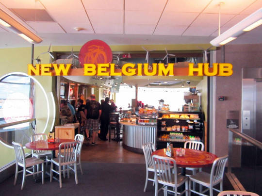 Watkins餐馆和美食-Sweetwater Mountain Taphouse