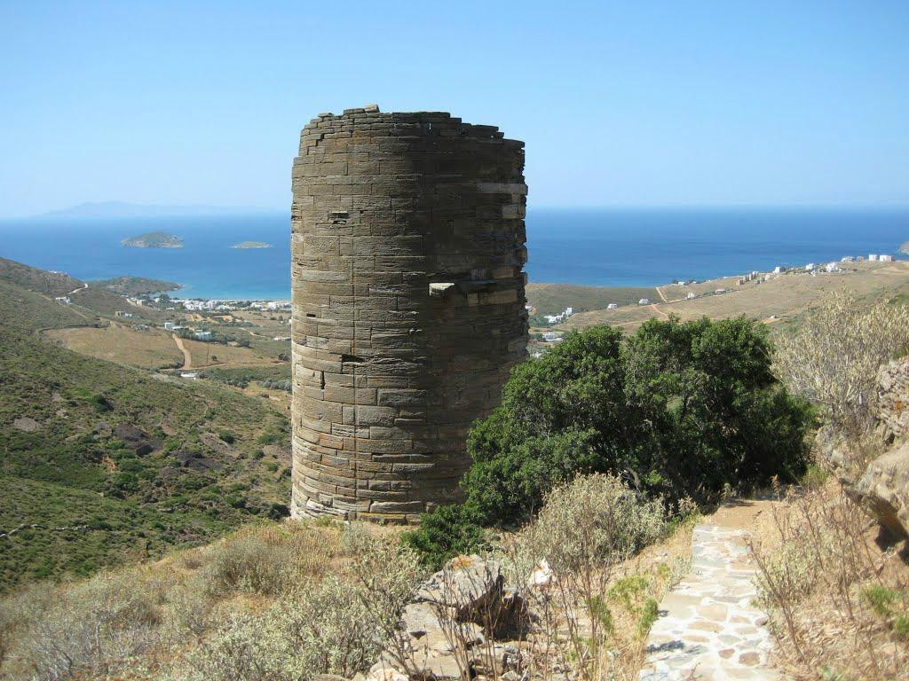 Ydrousa旅游景点-Tower Agios Petros