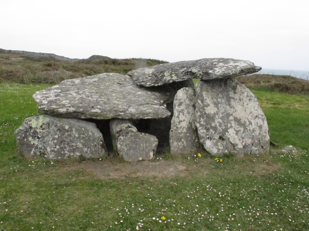 Altar Wedge Tomb-Schull必去景点