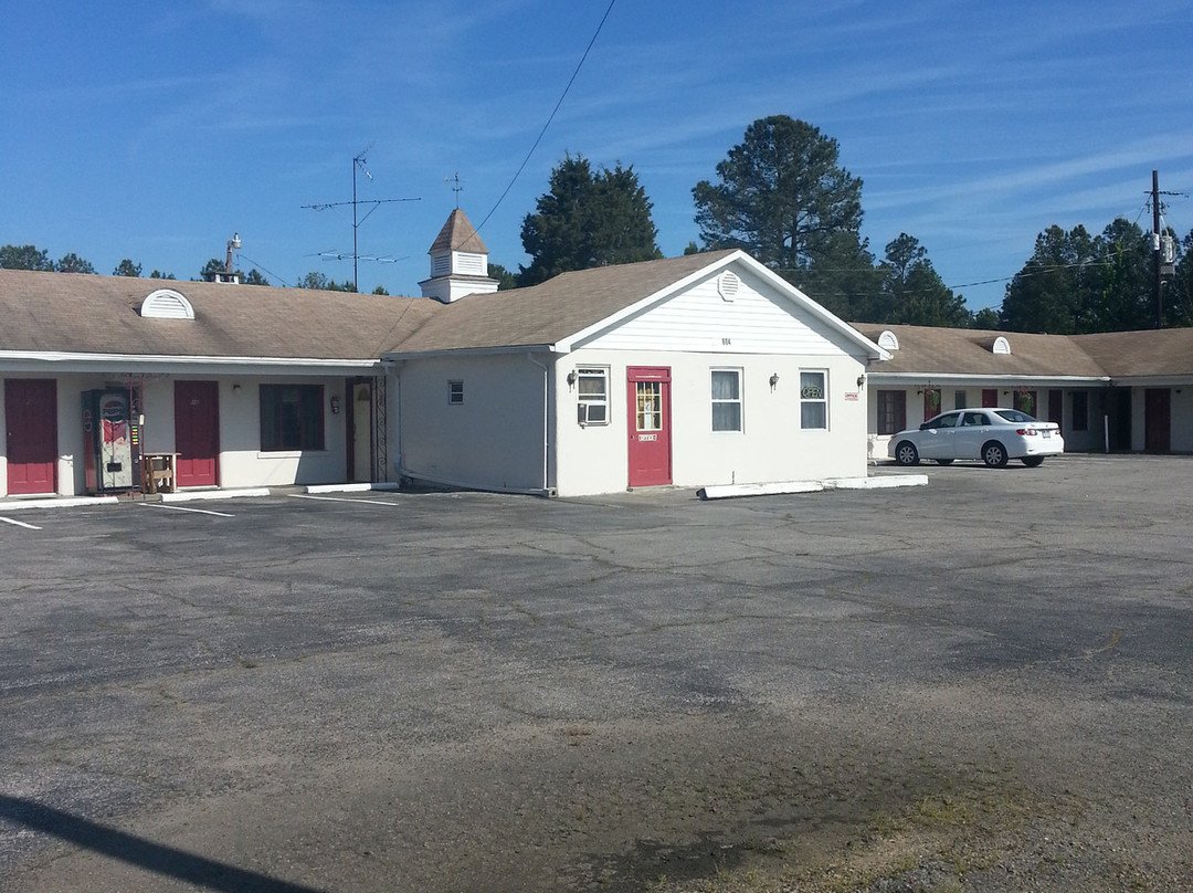 Crown Motel