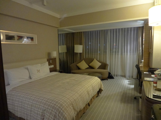 浦东福朋喜来登由由酒店主图