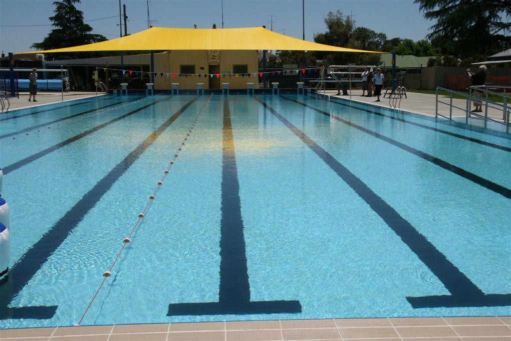 Holland Park Swim Centre-West Wyalong必去景点