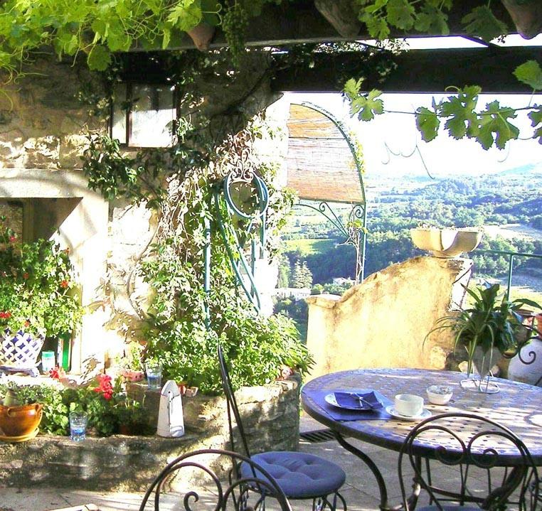 La Maison aux Volets Bleus-餐饮