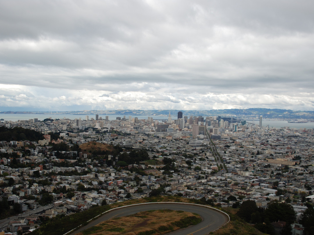 双子峰-旧金山必去景点