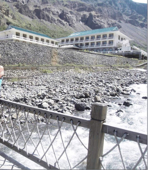 天上温泉宾馆主图