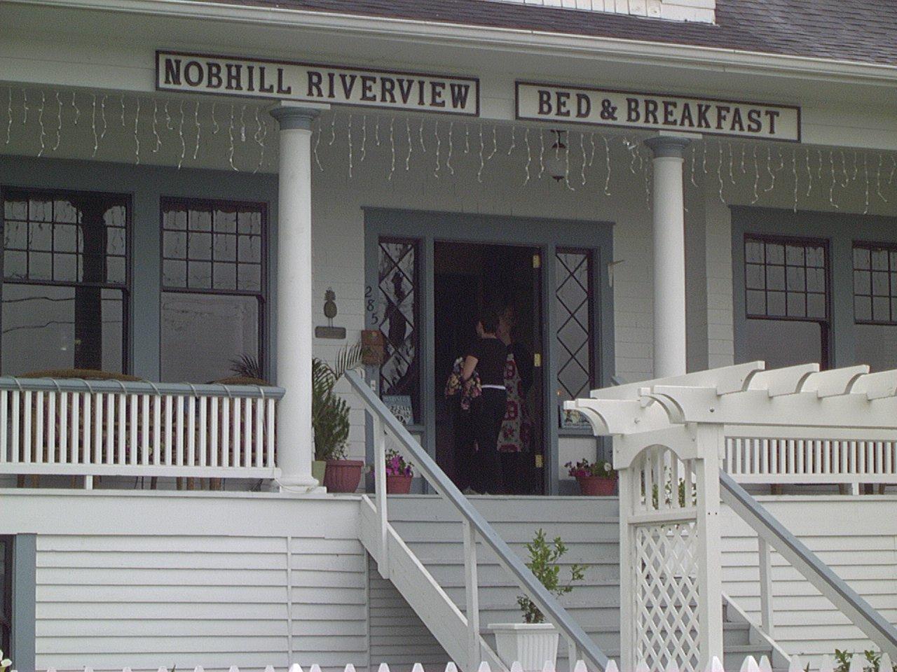 Nob Hill Riverview Bed & Breakfast-客卧
