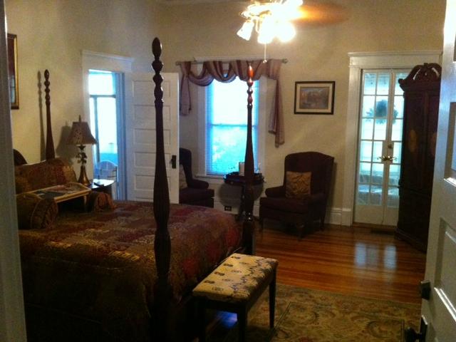 Southern Elegance Bed and Breakfast-客卧