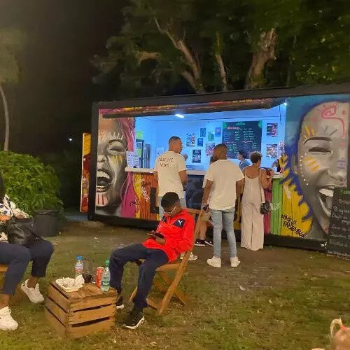 Morne-A-l'Eau餐馆和美食-Lékouz Bières