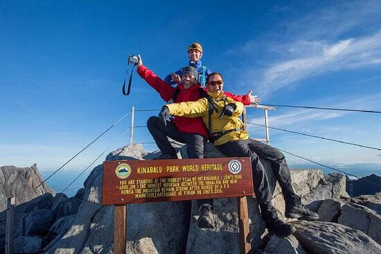 Borneo Trails Tours & Travel-亚庇必去景点