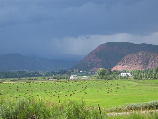 Glenwood Canyon Bike Trail-格伦伍德温泉必去景点
