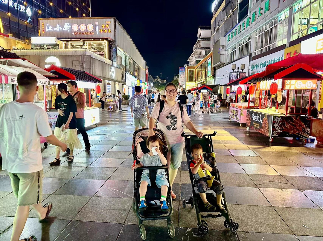 尚水美食街-桂林市必去景点