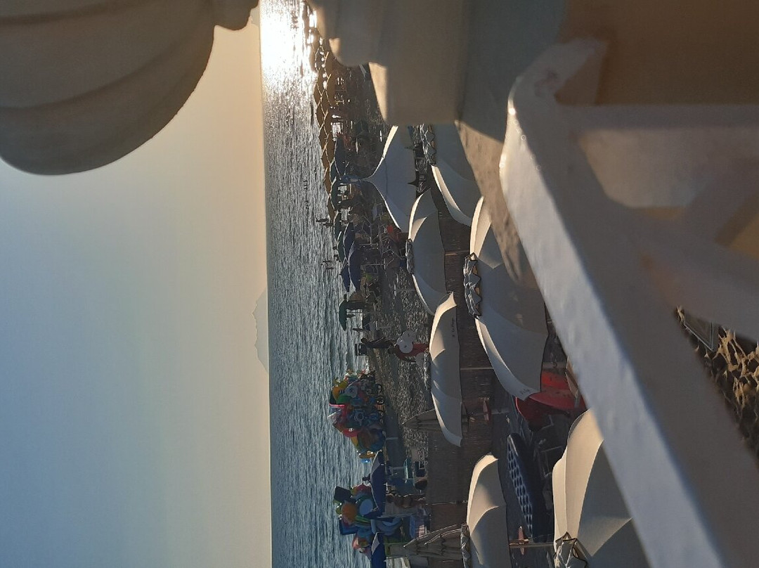 La Playa Grand Hotel主图