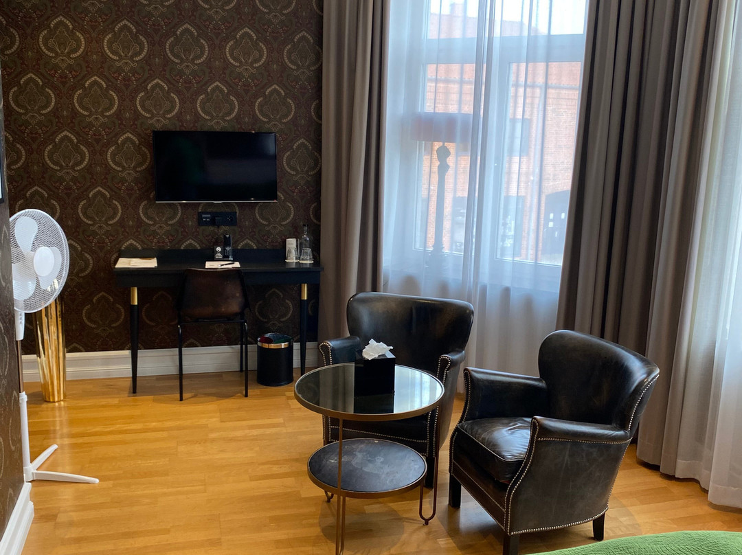 Hotel Continental du Sud主图