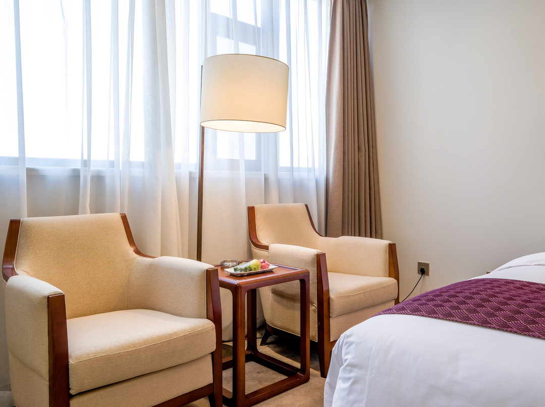 潍坊富华大酒店B座主图