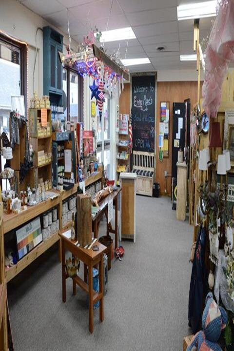 Emma Rae's Antiques & Uniques, L.L.C.-DeWitt必去景点