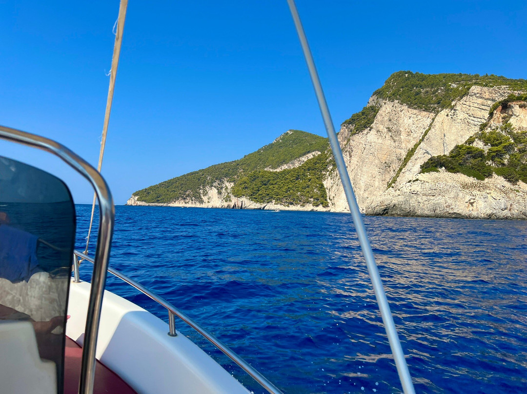 Mistral Boat Rentals-扎金索斯州必去景点